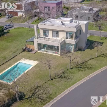 Casa en venta en el Barrio Vistas, Puertos / Escobar