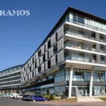 Oficina de 44 m2 cubiertos, en alquiler en  Puerta Norte, Nordelta