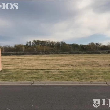 Terreno en  AREA 10 SAN SEBASTIAN se escritura en la venta MB