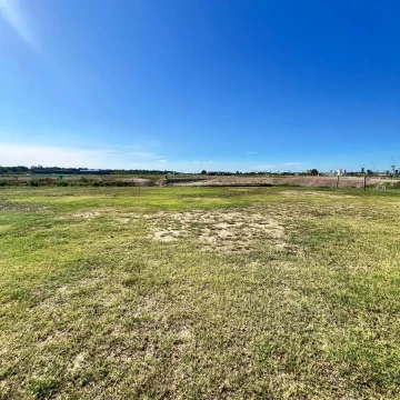 Lote al Agua en  Barrio Riberas-Puertos FJ