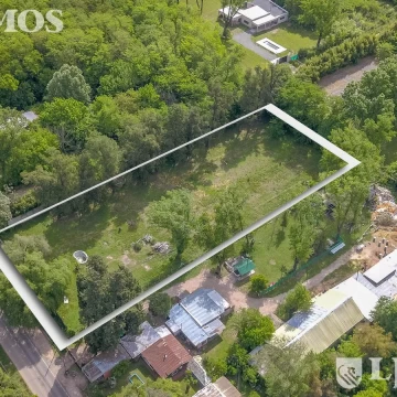 VENTA TERRENO -ESQUINA SOBRE SOR TERESA - CORREDOR COMERCIAL - ZONA PILARÁ - .