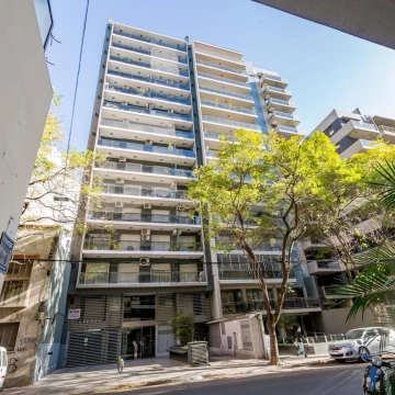 VENTA - Departamento en dos dormitorios, dos baños, balcon y amenities en Centro Rio Rosario.  