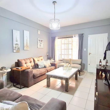 VENTA DUPLEX 3 AMBIENTES VILLA LUZURIAGA APTO CREDITO PATIO COCHERA