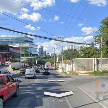 TERRENO VENTA o RENTA ESQUINA AV. RICARDO MARGAIN  SAN PEDRO