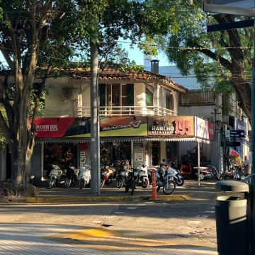 Local en Venta con renta alta - Martinez - 110m2 - Zona Comercial
