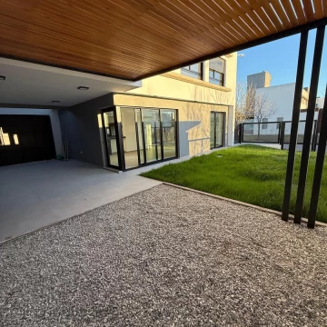 Duplex en Venta GreenVille 2 Esquina