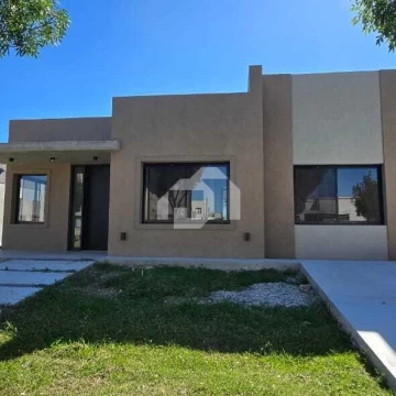 Casa  en Venta en Santo Tomas, Derqui, Pilar