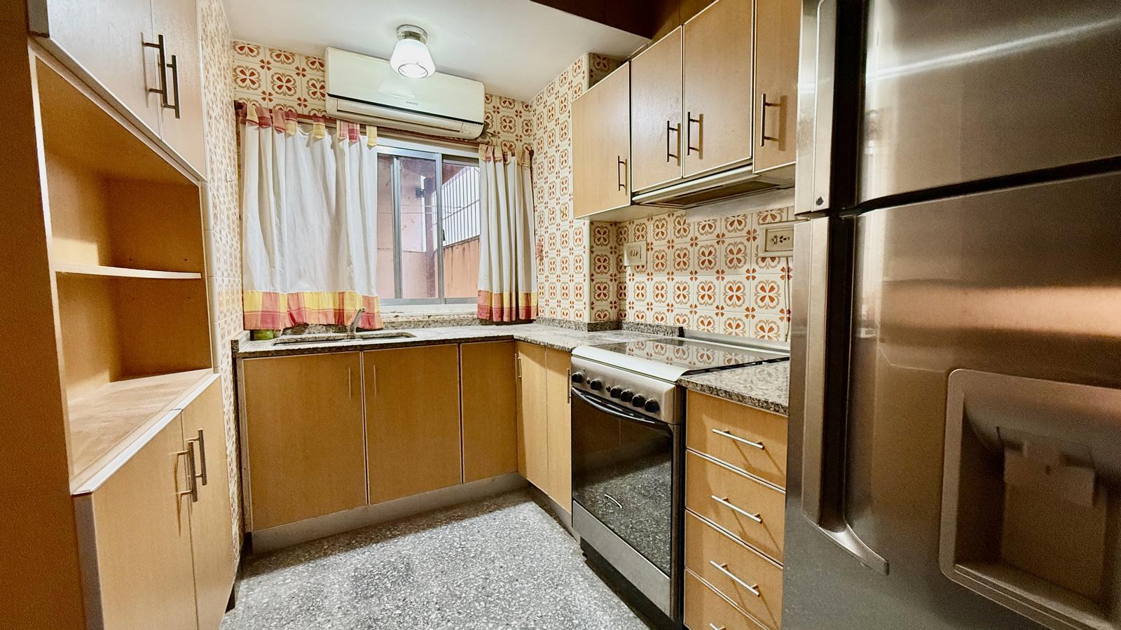 Departamento en venta de tres dormitorios - Centro, Rosario