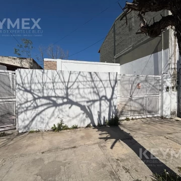 LOTE 8x50, con Casa 3 ambientes, a reciclar, Caseros, PBA.