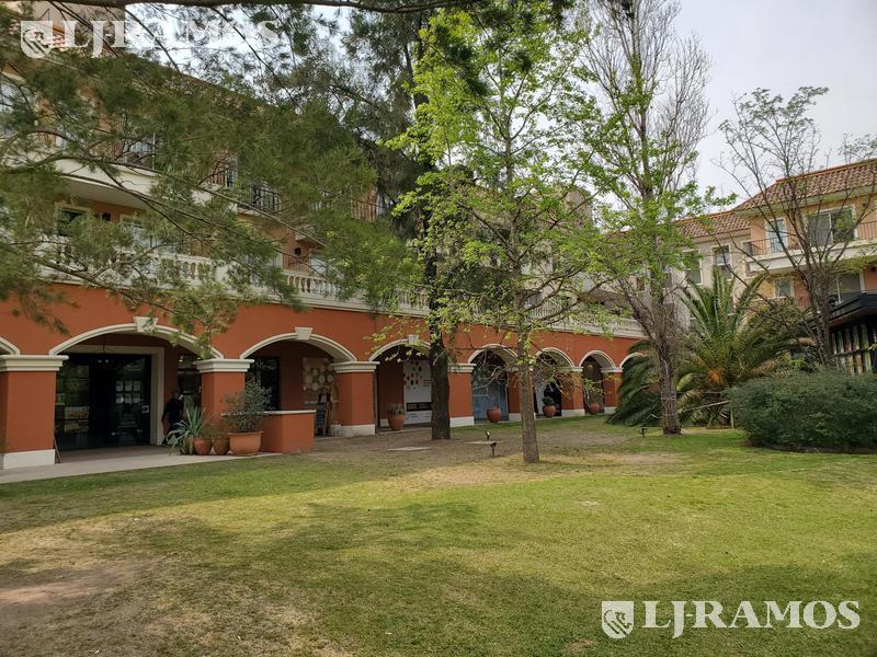 02-Residencias del Este