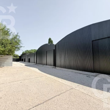 Naves anexables 100-900 m2 en Parque empresarial - Zona Sur