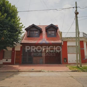 Casa en Bernal Oeste