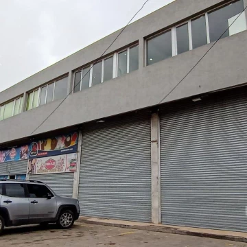 Venta Locales - Edificio Comerciale y Oficinas - Pilar