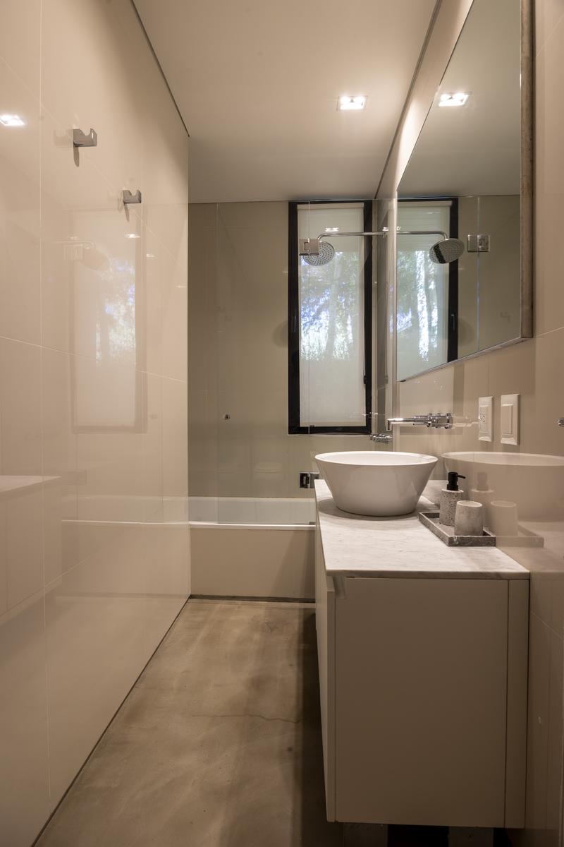 PB bano suite dorm 5