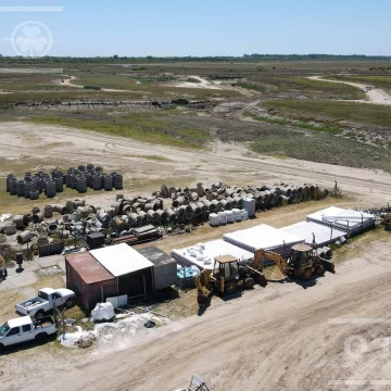 Lote a la laguna en venta en el barrio cerrado Lagoon Hudson Berazategui