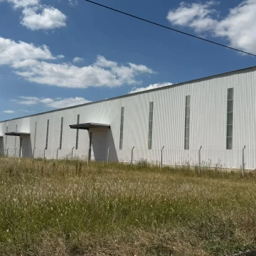 Depósito en  Campana