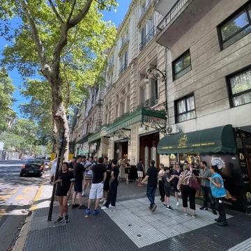 2 ambientes en venta junto al Café Tortoni. Monserrat. apto credito