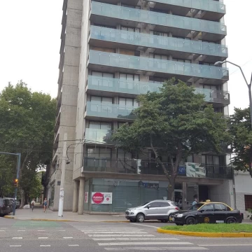 Local Comercial en venta en Av Francia Esquina Rioja, Rosario