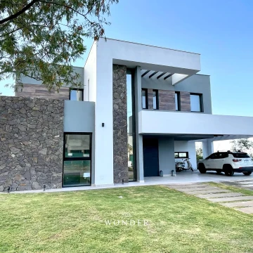 Moderna Casa 4 Habitaciones - Country Mendoza Norte