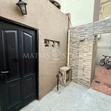 Casa en venta Moron Sur 2 ambientes
