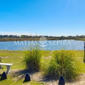 Lote en venta Los Juncos 