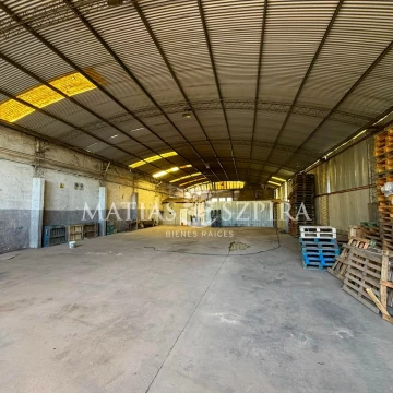 Depósito Galpón en venta Merlo