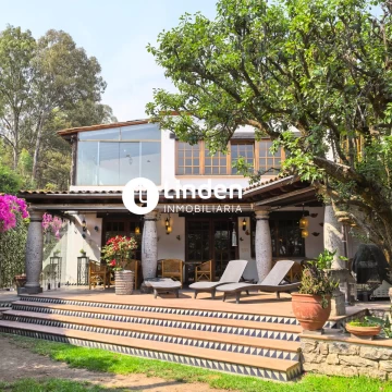CASA EN VENTA EN FRACCIONAMIENTO ZEREZOTLA, SAN PEDRO CHOLULA.