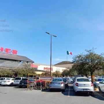 Local en Renta Plaza Real Gonzalitos  Monterrey NL.