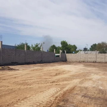 Terreno LOTE 1260 Mts² PERIMETRADO, COLUMNAS Y ENCADENADO – SOBRE AV.