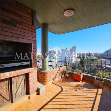 Venta de Piso con doble terraza y cocheras en Castelar Sur