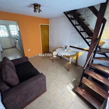 Casa en venta Castelar 2 ambientes