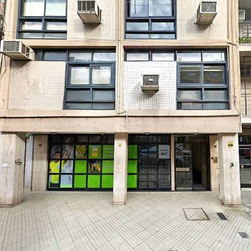 OPORTUNIDAD Santa Fe 849 04 03 - VENTA Oficina Amoblada