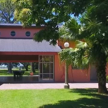 VENTA - Casa 5 dormitorios, sobre la barranca -  Arroyo Seco.