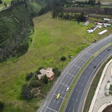 MACROLOTE 5,9 HAS EN TABABELA PROYECCIÓN COMERCIAL