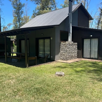 Campo Timbó Oliveros  - VENTA Casa 2 Dormitorios