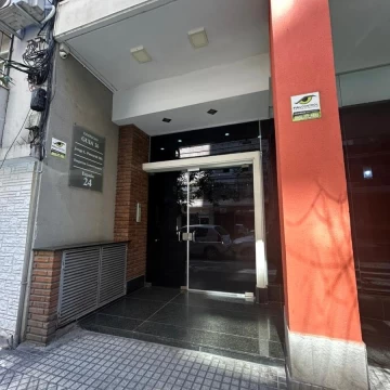 España  24  Piso 13 - VENTA  Departamento 2 Dormitorios