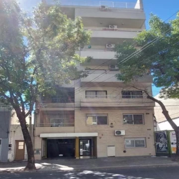 Cerrito 1326 - VENTA Cochera