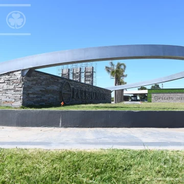 Lote en venta en los canales de Puerto Nizuc
