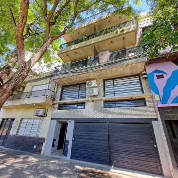 Av. Francia 72 02 03 - VENTA Monoambiente
