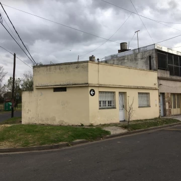 Pasaje Ramirez 5807 - VENTA Casa 2 Dormitorios