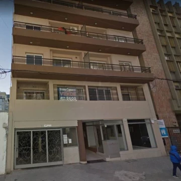Buenos Aires 957 02 D -  VENTA Departamento 1 Dormitorio + Comodín