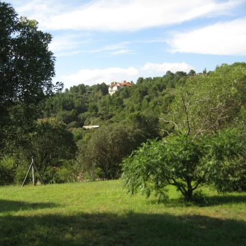 Excepcional Lote en La Loma