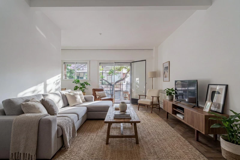 VENTA • LAS CAÑITAS • SEMIPISO • 3 AMBIENTES