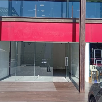 Local en renta Plaza LUA en Ricardo Margáin San Pedro Garza García