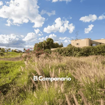 Terreno en Venta en el Campanario