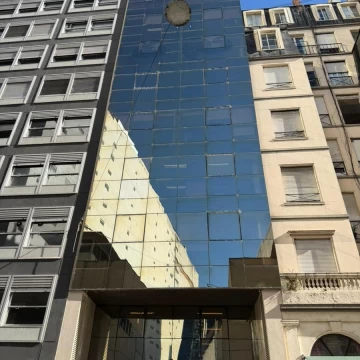 Oficina en Venta con excelente Renta en Catalinas - Retiro
