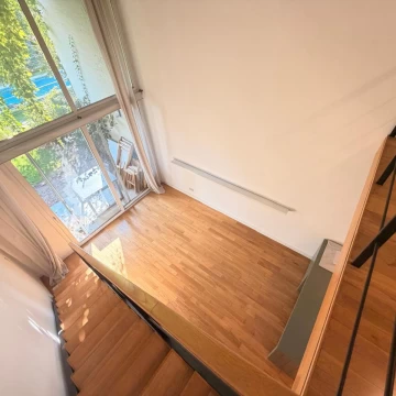 Loft de dos ambientes con jardin a la pileta en venta - PROPIEDAD RESERVADA