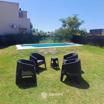VENTA - Casa 2 Dormitorios con jardín y pileta - Tierra de Sueños 3, Roldán.