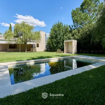 VENTA | ALQUILER - Casa 3 dormitorios, quincho y parrillero  - Kentucky Club de Campo, Funes.