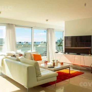 Excelente apartamento a metros del mar 